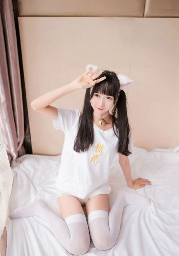 色戒汤唯奶头被吸截图_720视频大全