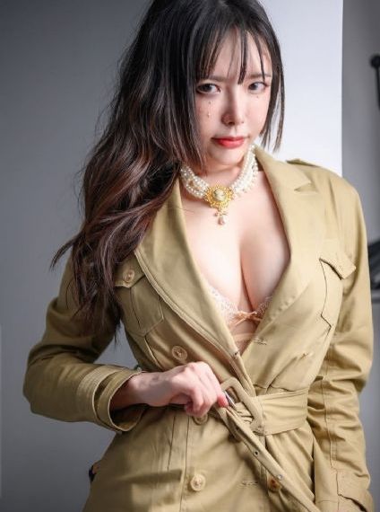 欧美高腰包臀裙_1080P手机在线观看