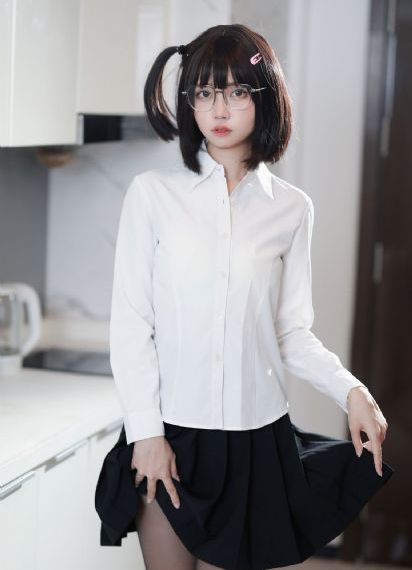 欧美嘿咻动态图片_剧情片在线观看视频