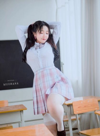 国产精品18久久久久久自浆_BD电影在线观看