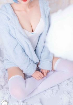 国产亚洲精品日韩已满十八_完整版高清下载