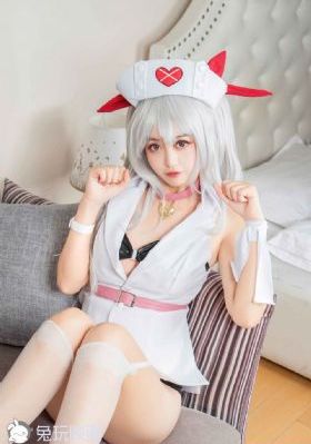 欧美美女大黄二区_迅雷手机免费观看