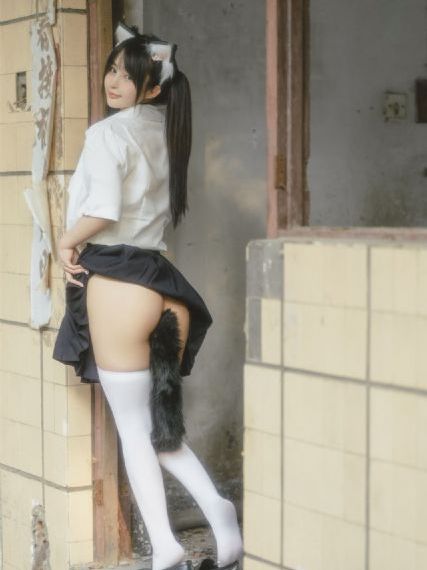 欧美大地色系图片_超清手机在线看