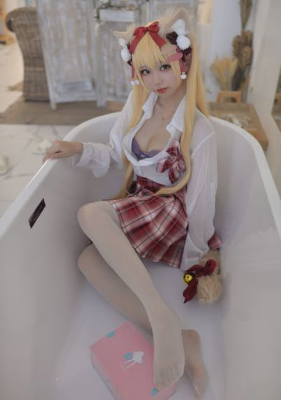欧美男生西服头像_在线完整观看
