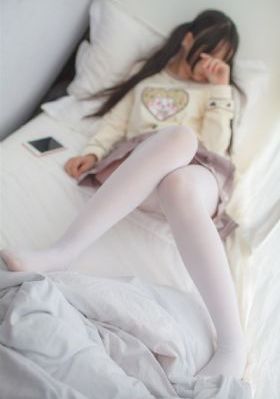 美女扒了内裤让男人桶a片免费_电影免费观看