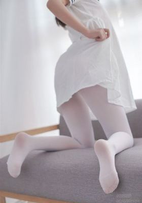 女人张开腿让男人捅视频_720完整在线观看