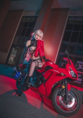 欧美白虎女人_影视大全视频